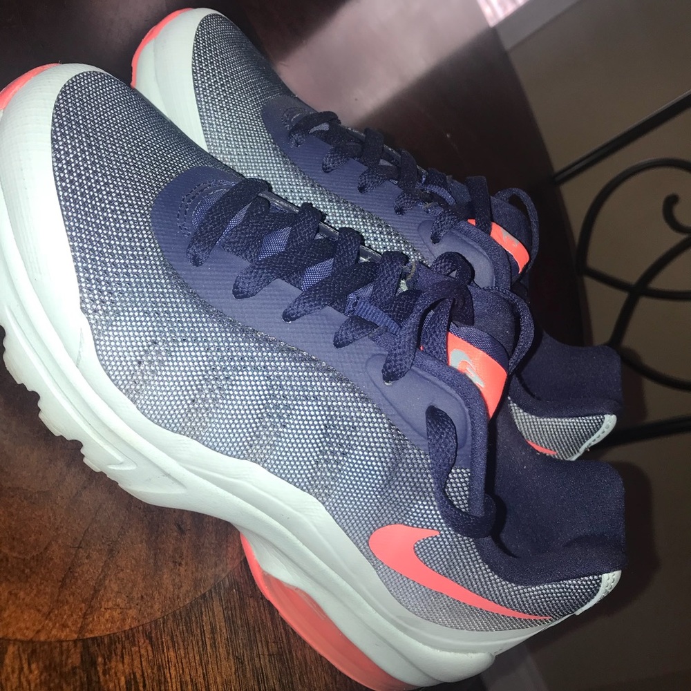 Nike Airmax Invigor Print